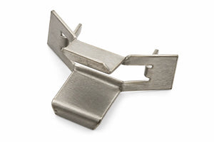Lynx Briquette Tray Center Retaining Clip - 31679
